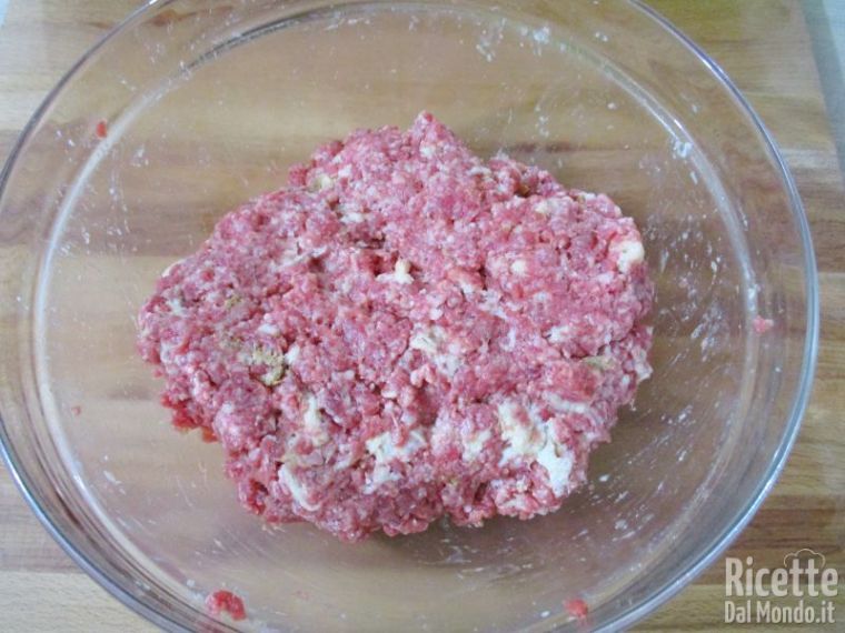 Amalgamare l'impasto