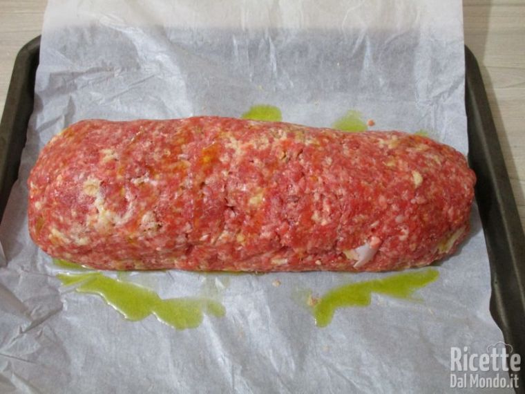 Arrotolare il polpettone