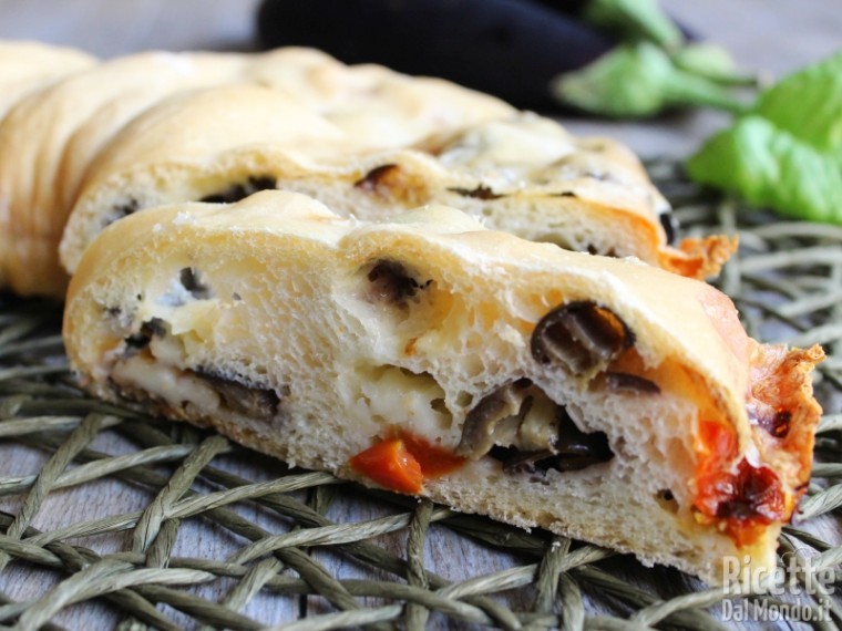 Ricetta pizza arrotolata con le melanzane