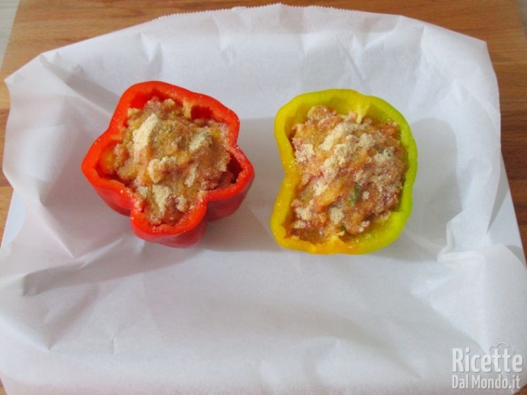 Peperoni ripieni al forno 8