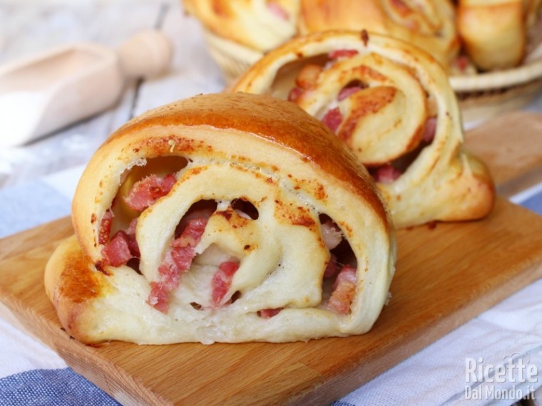 Ricetta panini rustici farciti