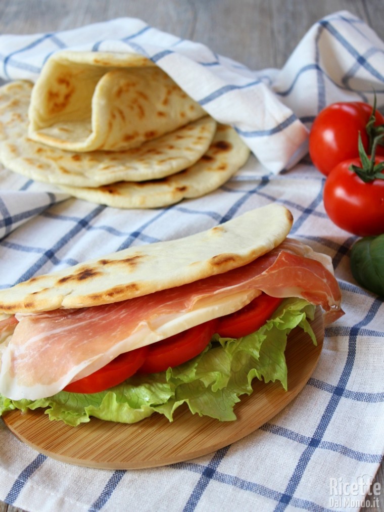 Come fare la piadina con esubero di pasta madre