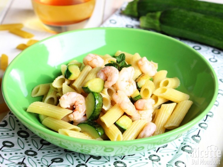 Pasta ai cereali con zucchine e gamberetti 6