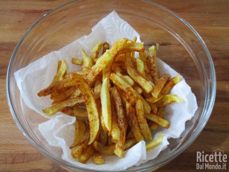 Patatine Fritte Alla Belga Croccanti Ricettedalmondo It