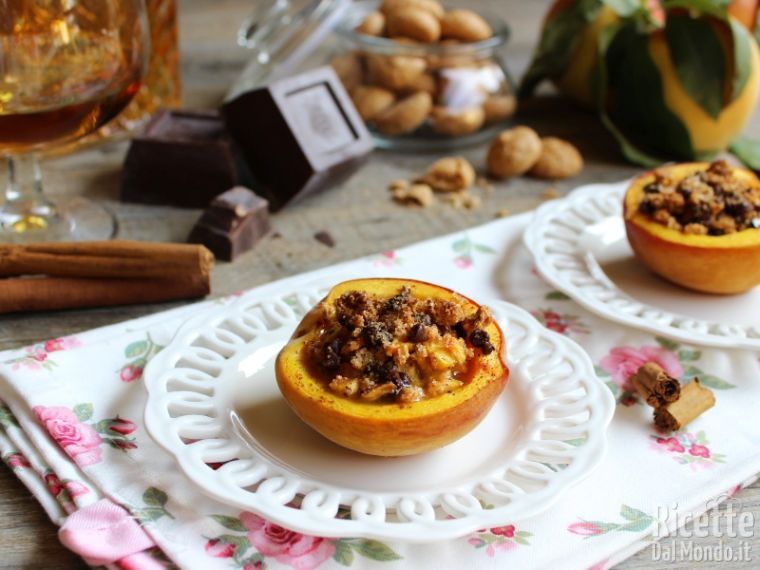 Pesche ripiene al forno piemontesi