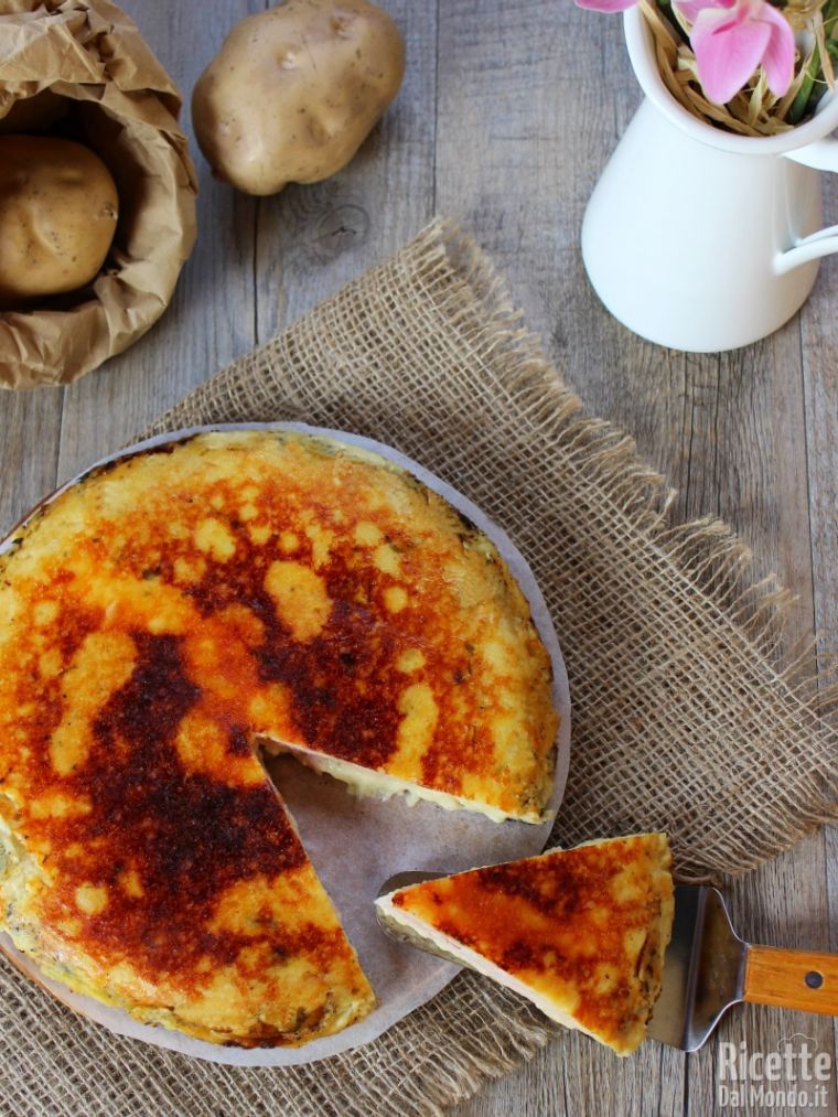 Ricetta pizza di patate in padella