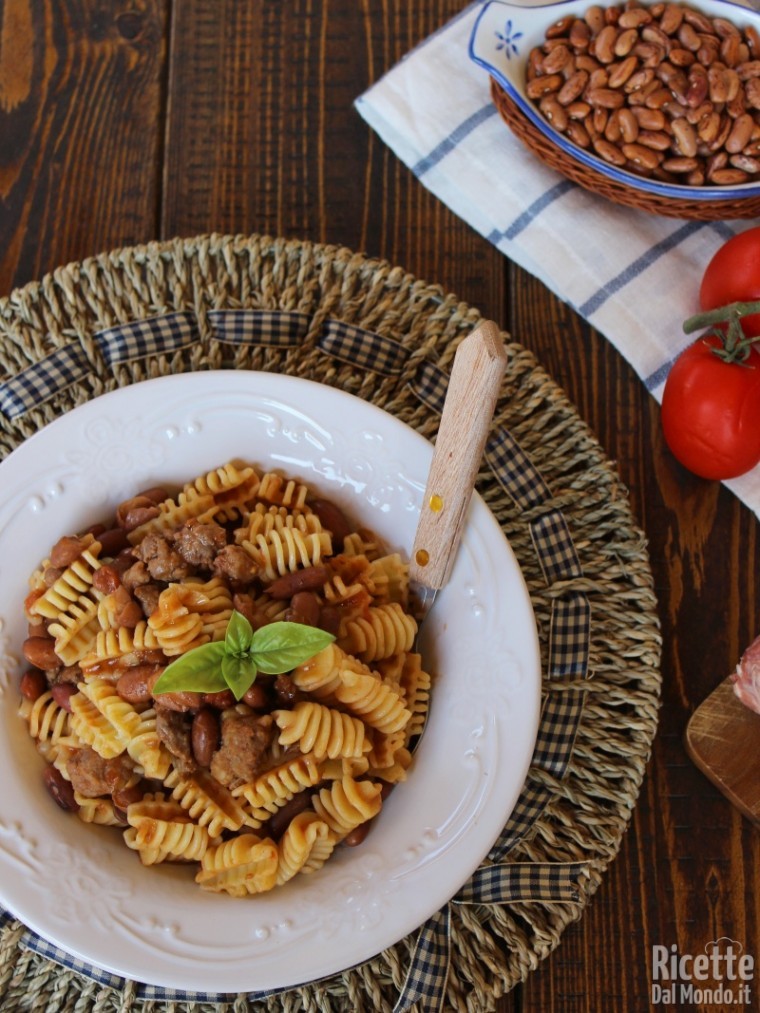 Come fare la Pasta fagioli e salsiccia