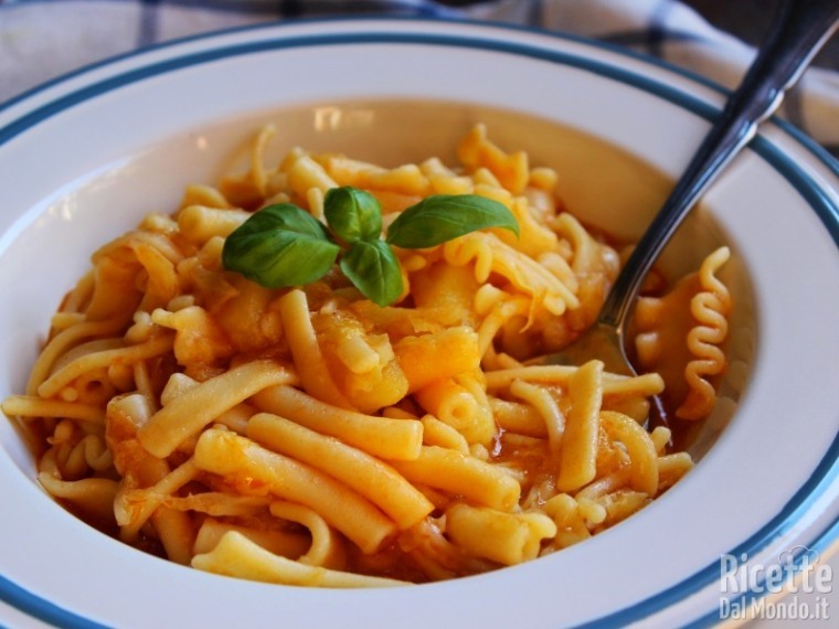 Ricetta Pasta patate e verza