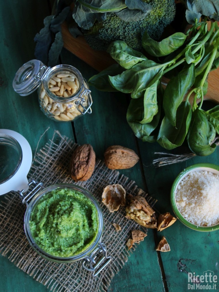 Come fare il Pesto di broccoli