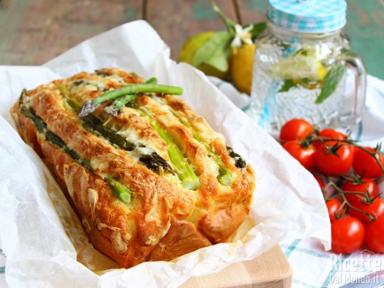 Ricetta plumcake salato con asparagi e asiago