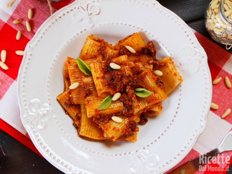 Ricetta pasta con pomodori secchi