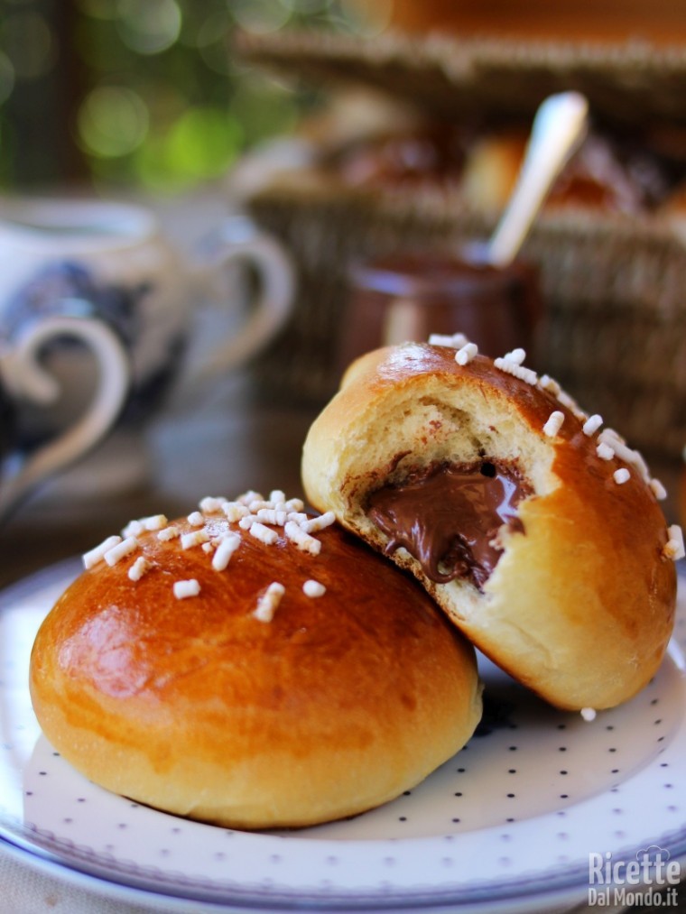 Panini alla Nutella farciti