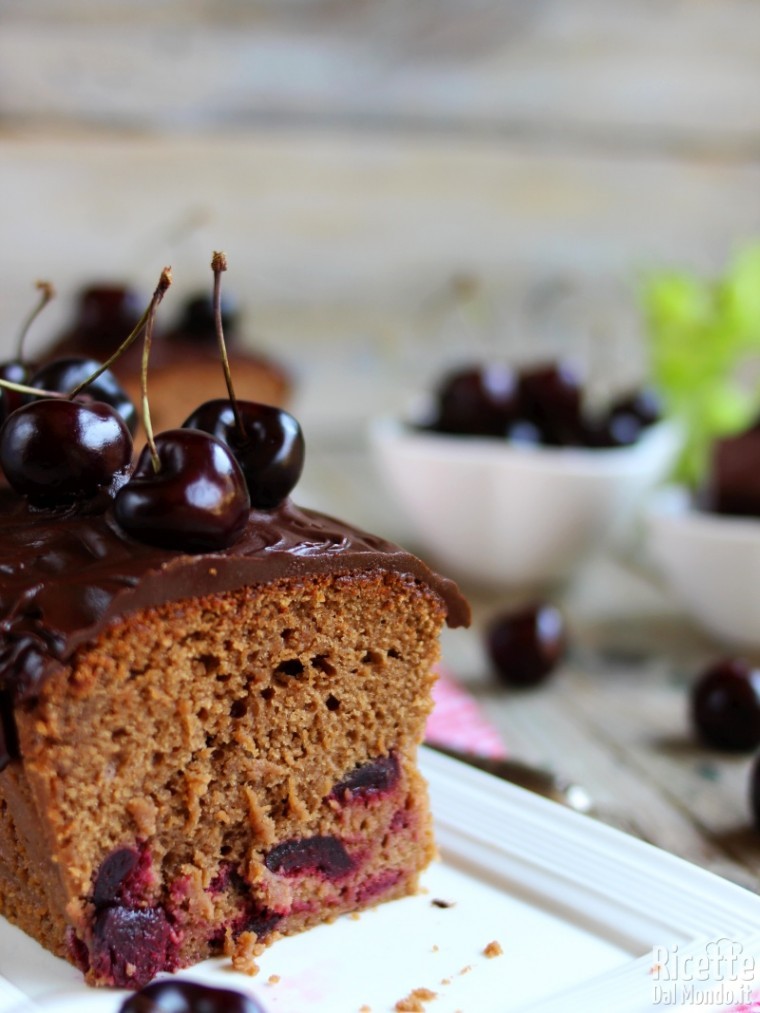 Ricetta del plumcake di ciliegie e cioccolato