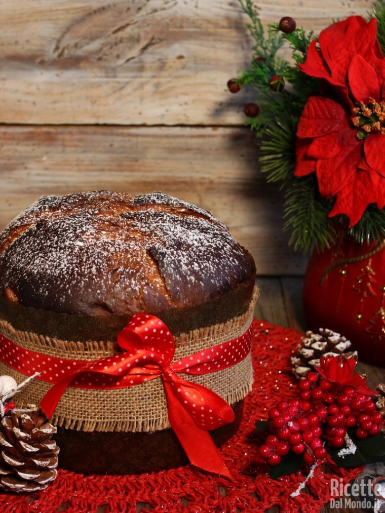 Dolce lievitato di Natale 10