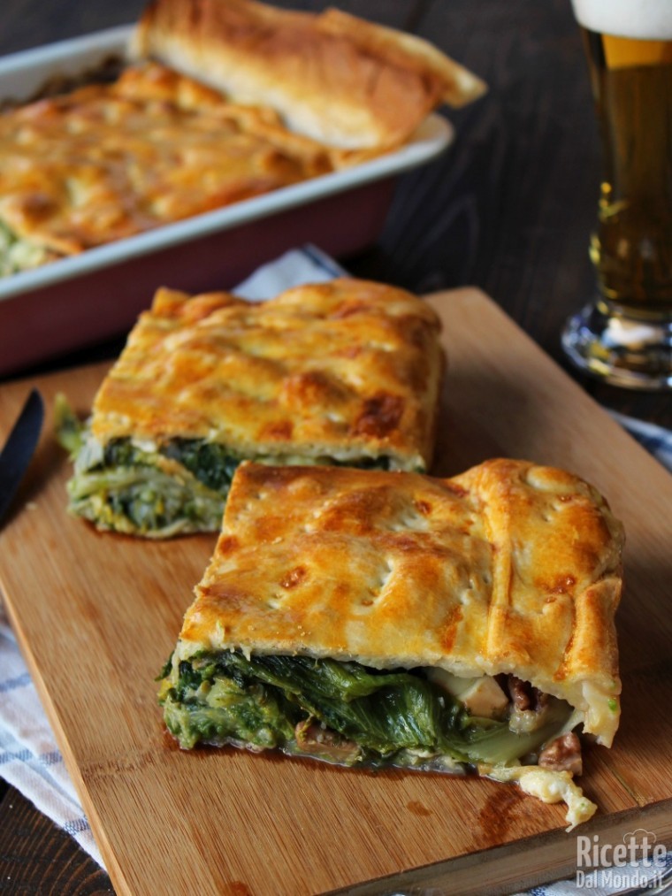 Pizza di scarola velocissima RicetteDalMondo.it