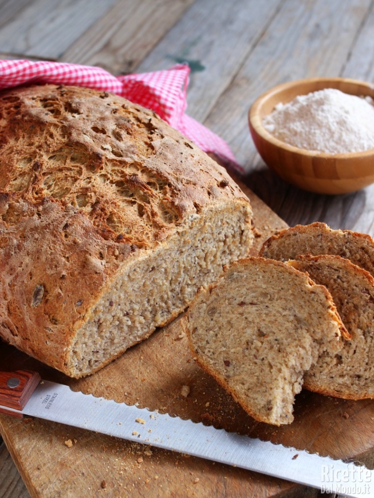 Semplice ricetta pane al farro