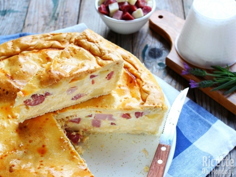 Ricetta pizza piena con la ricotta