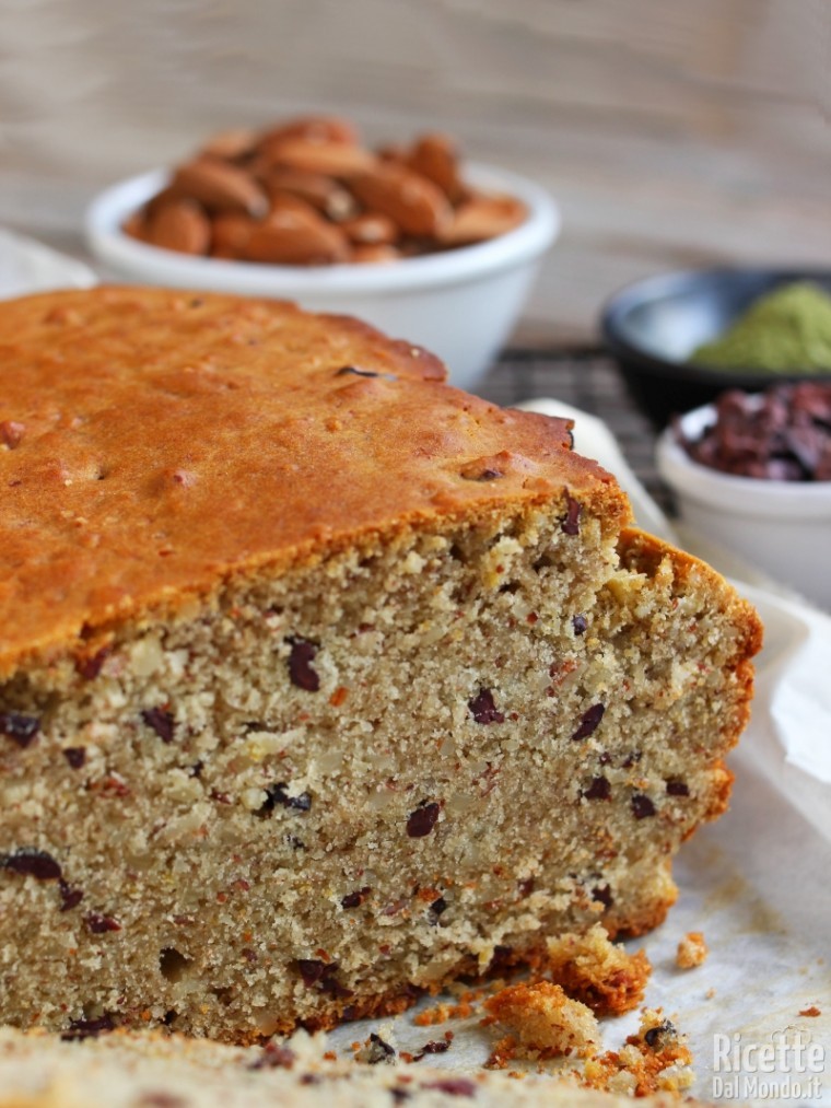 Come fare il plumcake senza glutine al tè matcha