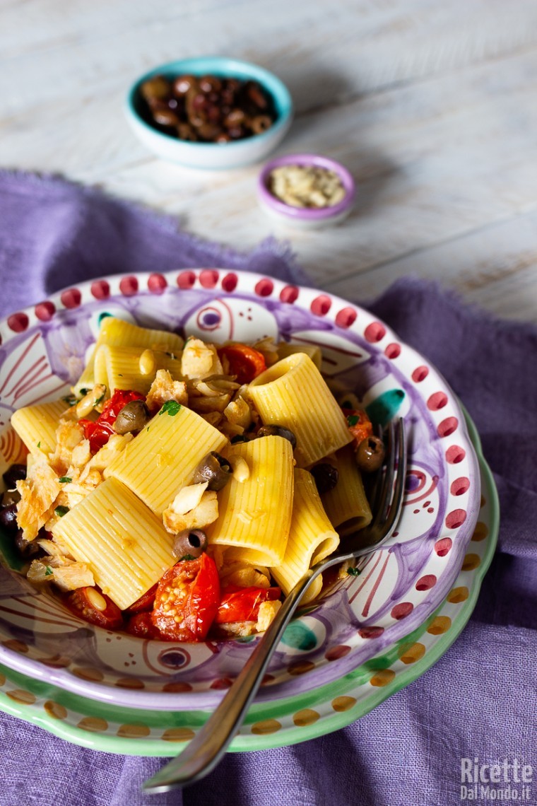 Come fare i paccheri con il baccalà