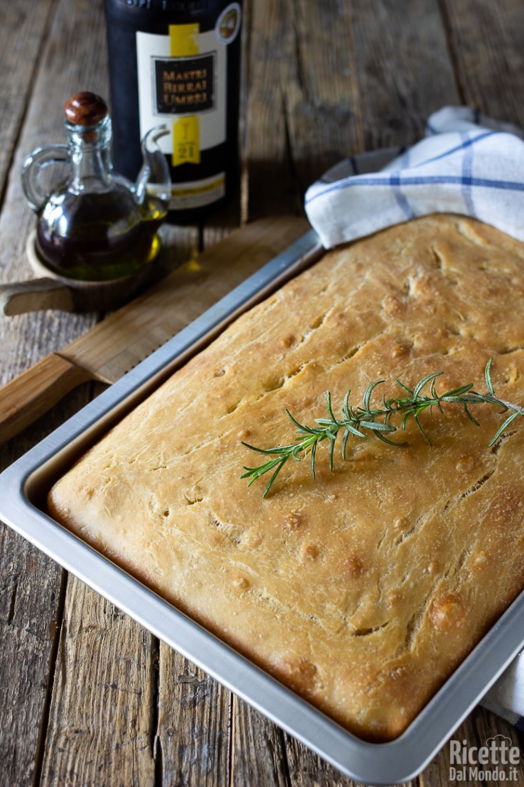 Ricetta pan focaccia senza lievito di birra