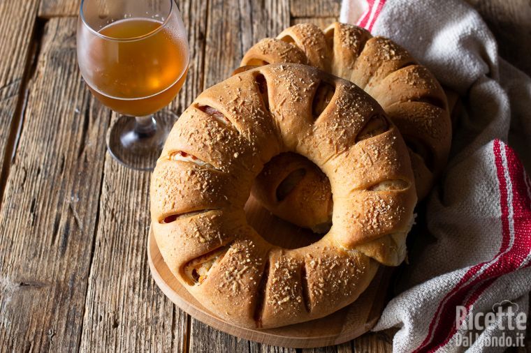 Pane di San Petronio, il pane farcito delle feste! | Marianna ...