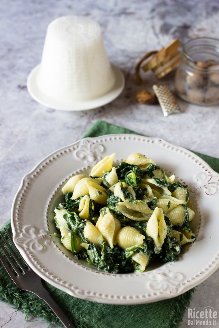 Pasta Ricotta E Spinaci La Ricetta Semplice Anche Per Bambini