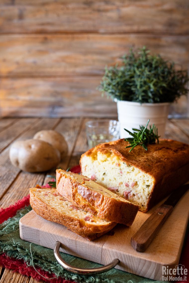 Come fare il plumcake di patate e speck
