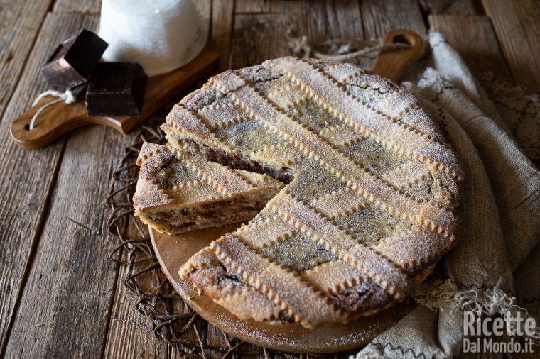 Pastiera al cioccolato al profumo di Strega