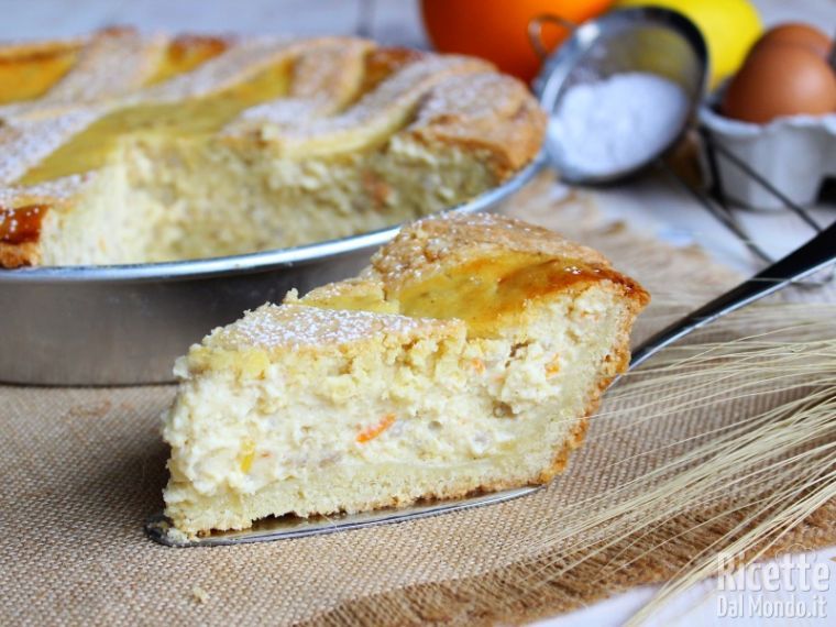 Pastiera napoletana con crema pasticcera