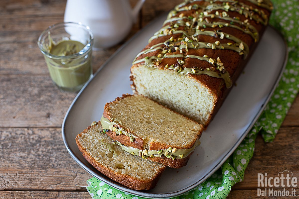 Plumcake al pistacchio. La ricetta per farlo soffice e profumato