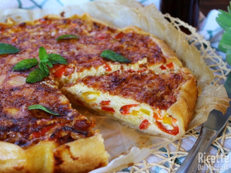 Ricetta quiche vegetariana con porri e peperoni