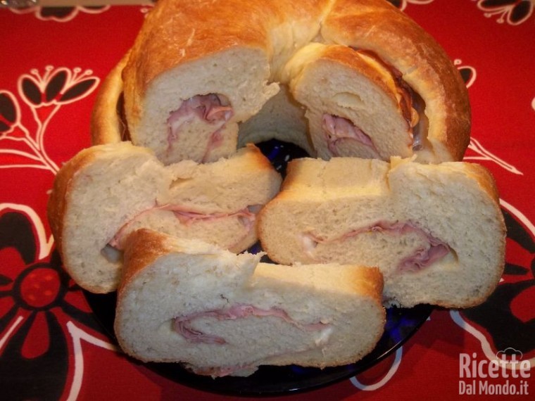 Ricetta rotolo rustico di mortadella