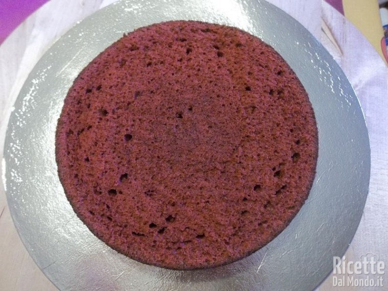 redVelvetCakeLaura10