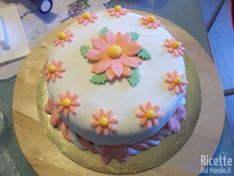 redVelvetCakeLaura24