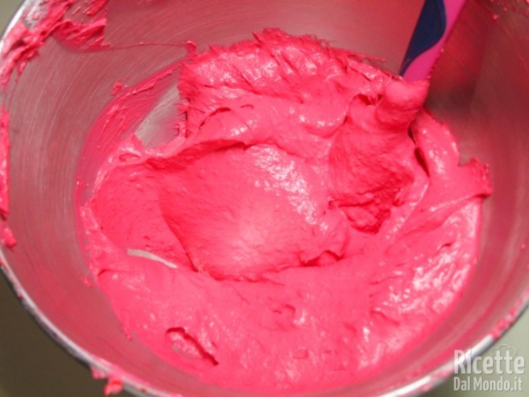 Red velvet cheesecake 8