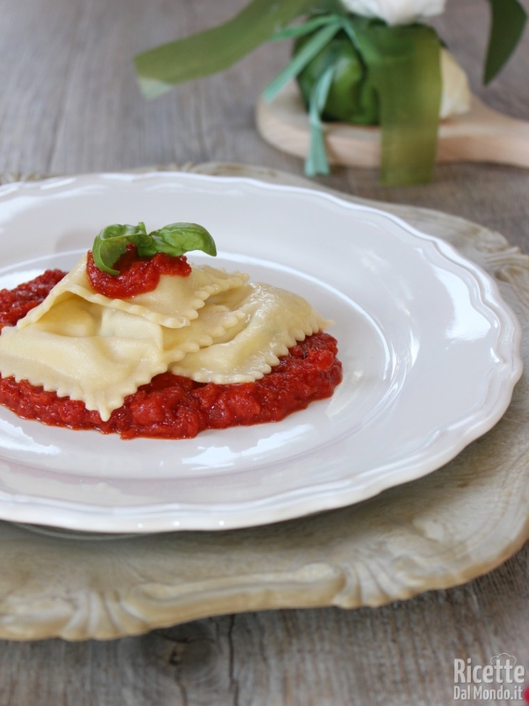 Ravioli Di Burrata Con Salsa Al Pomodoro Ricettedalmondo My XXX Hot Girl Ravioli Di Burrata Con Salsa Al Pomodoro Ricettedalmondo My XXX Hot Girl