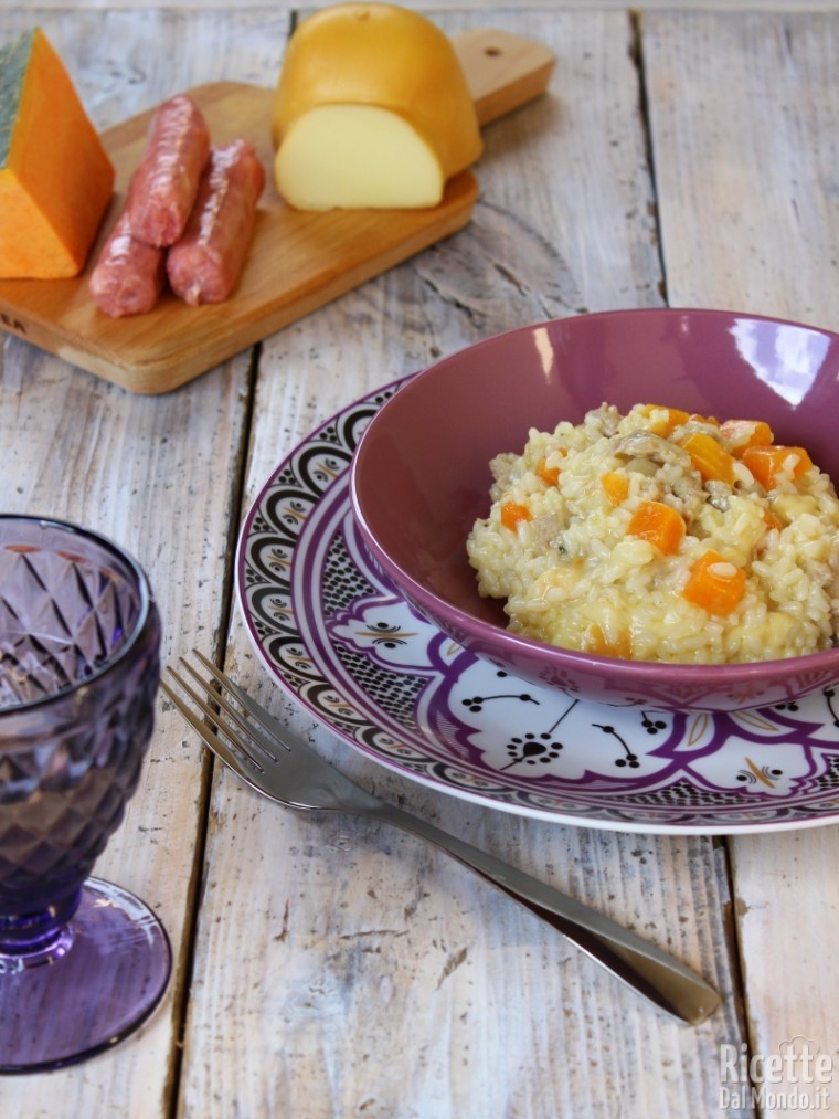 Gustoso risotto zucca, salsiccia e provola