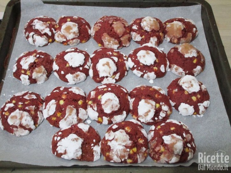 Red velvet cookies 14
