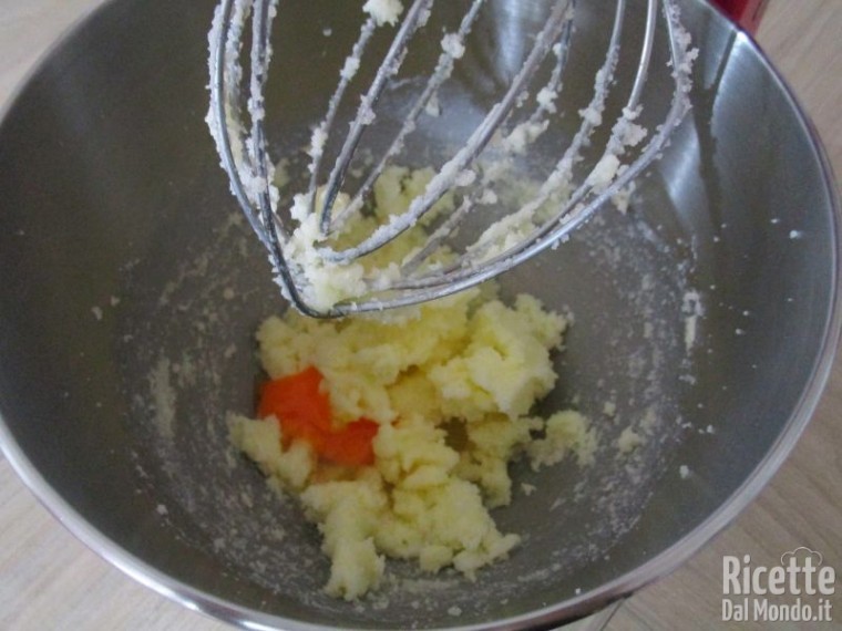 Red velvet cookies 4