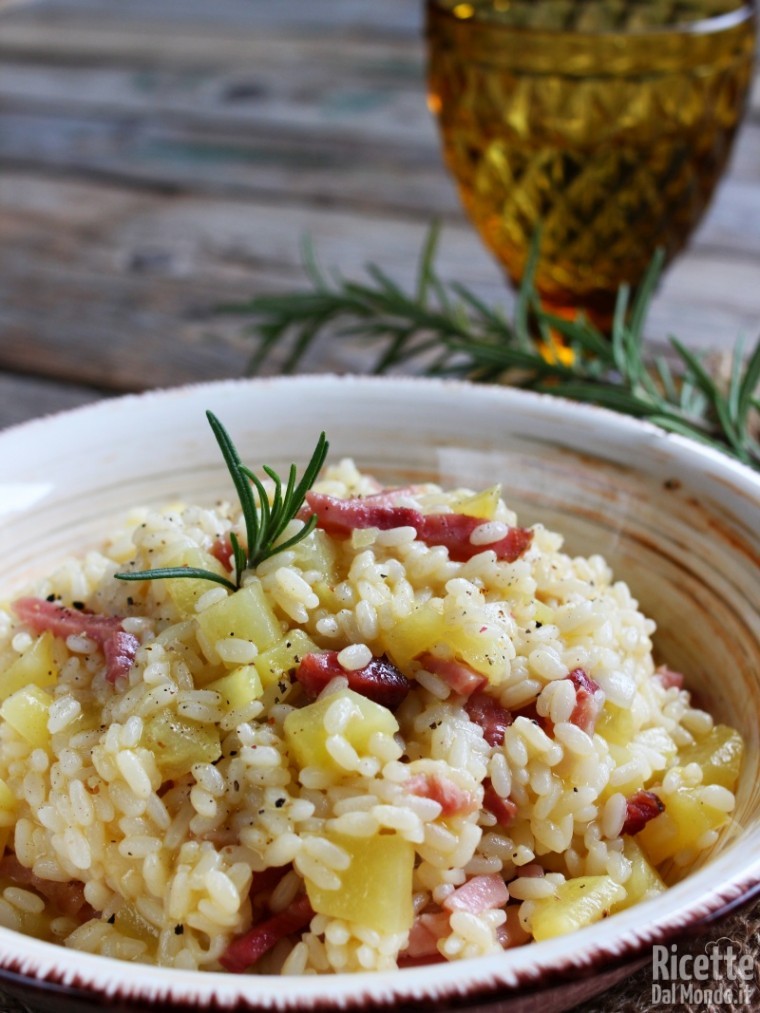 Semplice risotto patate e speck