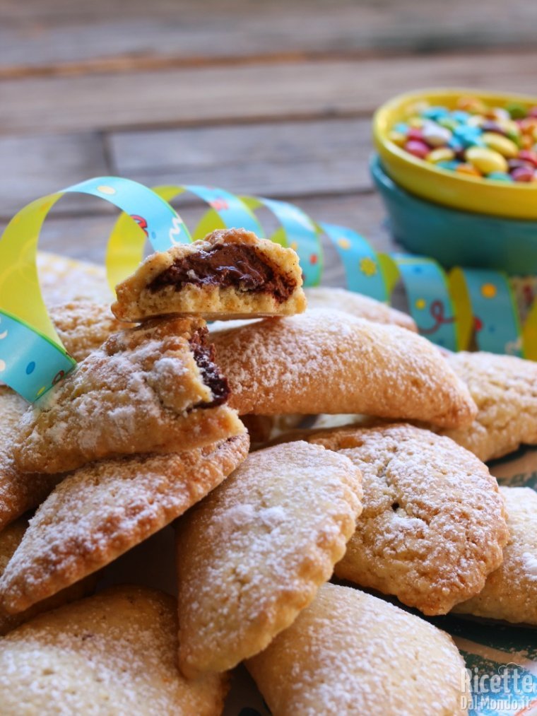Ravioli dolci al forno di Carnevale