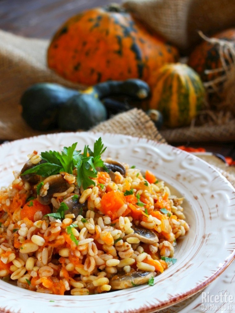 Come fare il riso ai 5 cereali con zucca e funghi