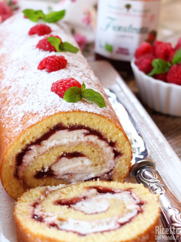 Rotolo con marmellata ai lamponi