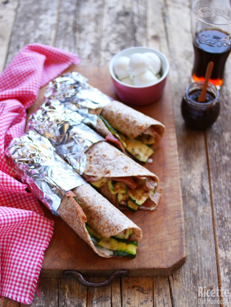 Come fare il rotolo di piadina integrale