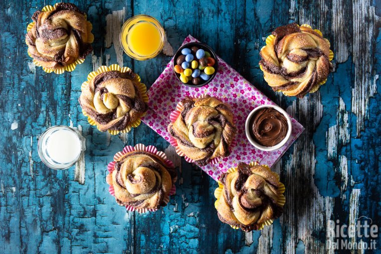 Rose di brioche con crema di Nutella e mascarpone