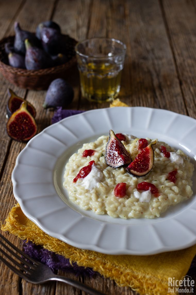 Come fare il risotto con fichi freschi e burrata