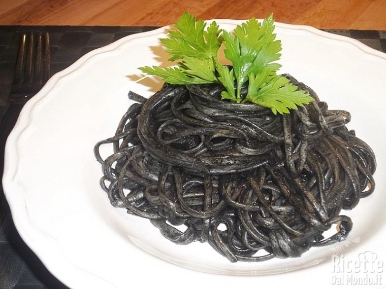 Spaghetti Al Nero Di Seppia