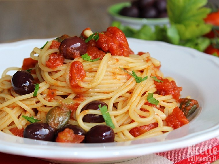Ricetta spaghetti alla puttanesca