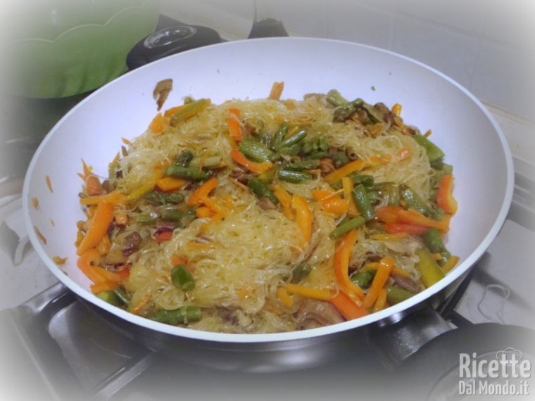 Ricetta Spaghetti di Soia alle Verdure