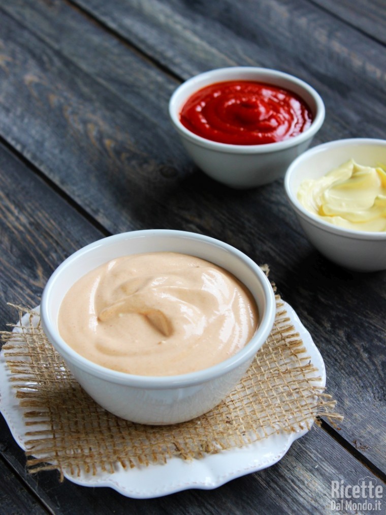 Come fare la salsa cocktail o salsa rosa